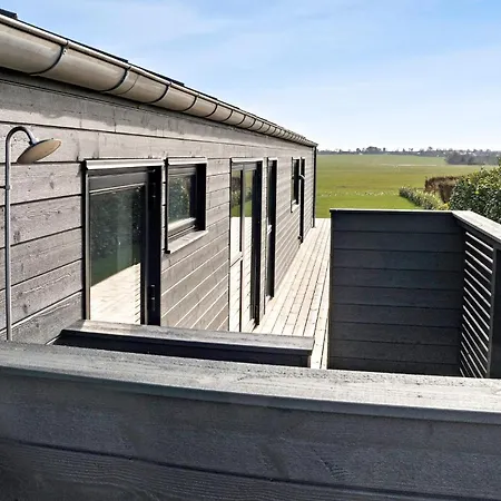 Beautiful In With Sauna 度假居 *